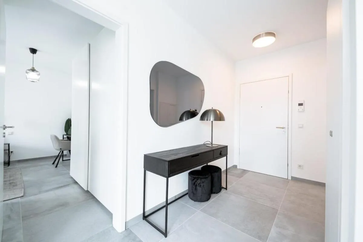 Lux 1Br King Bed, Balcony, Near City Center Lüksemburg Lüksemburg
