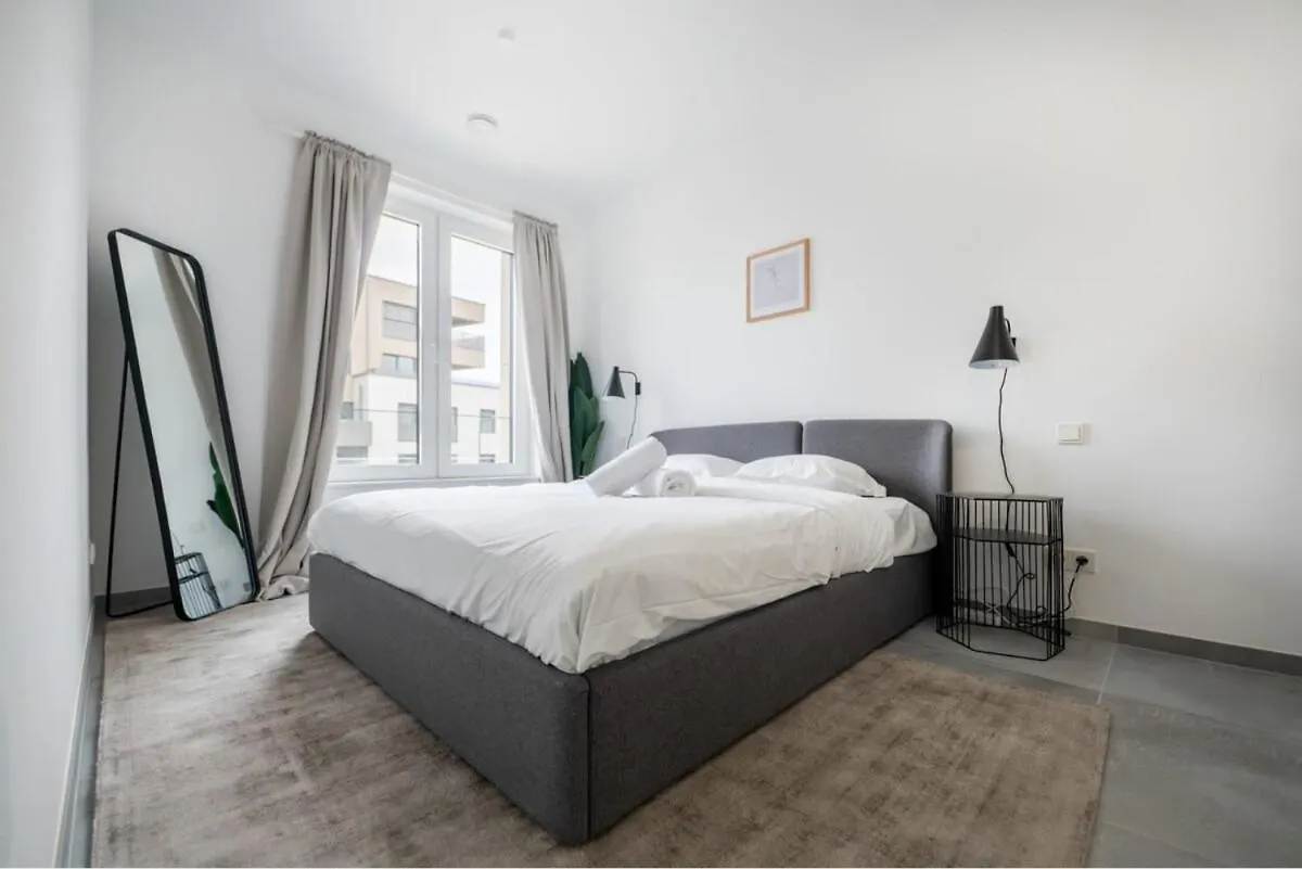 Lux 1Br King Bed, Balcony, Near City Center Lüksemburg 0*,